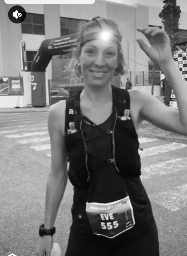 Eve cursa trail de noche Barcelona